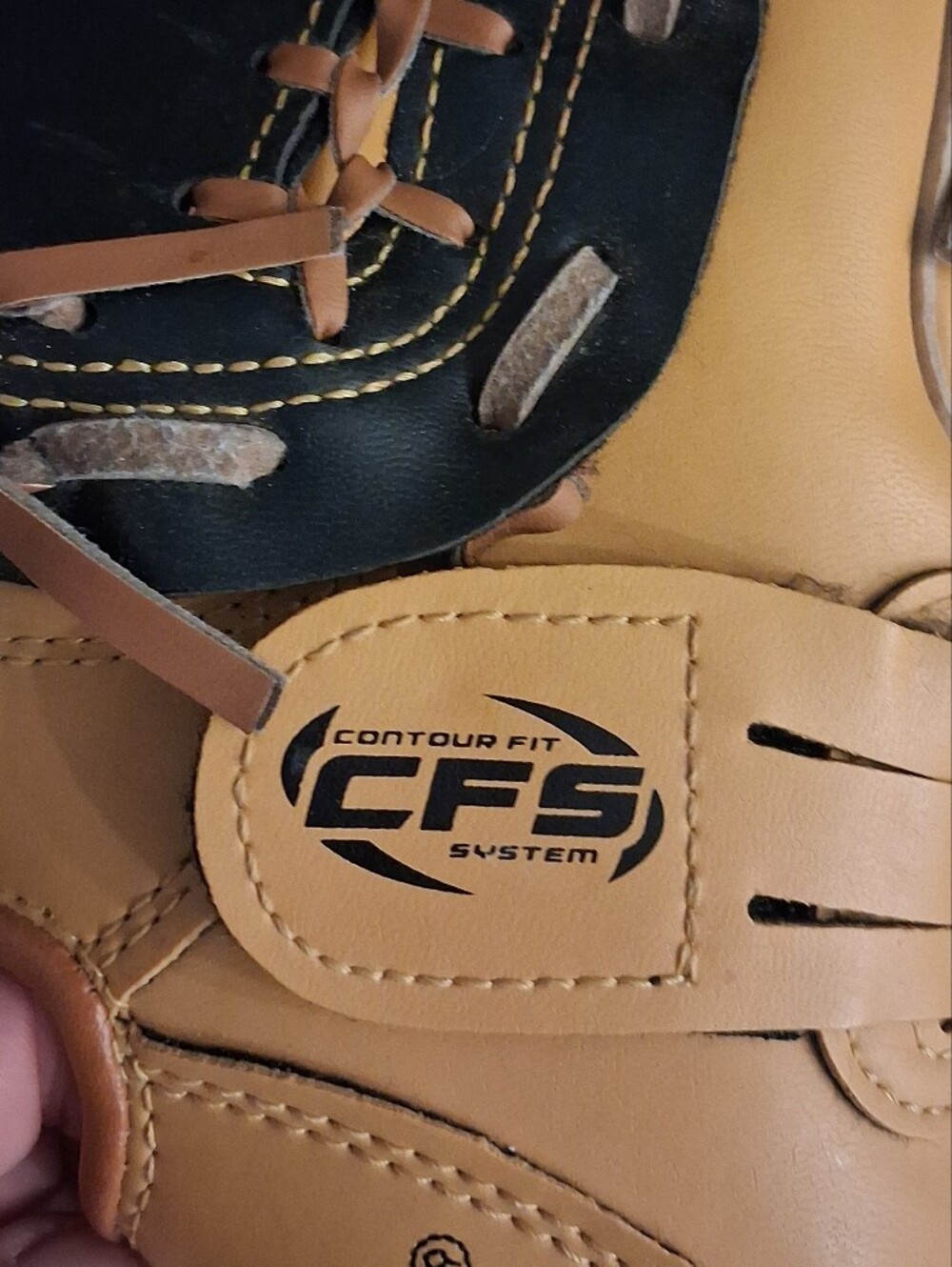 Franklin 12" Field Master Series Baseball Glove 22603-12" - Picture 3 of 7